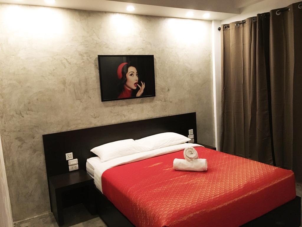 Kama Bangkok Bed & Breakfast Bagian luar foto