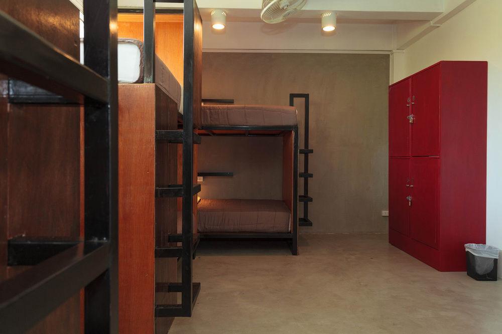 Kama Bangkok Bed & Breakfast Bagian luar foto