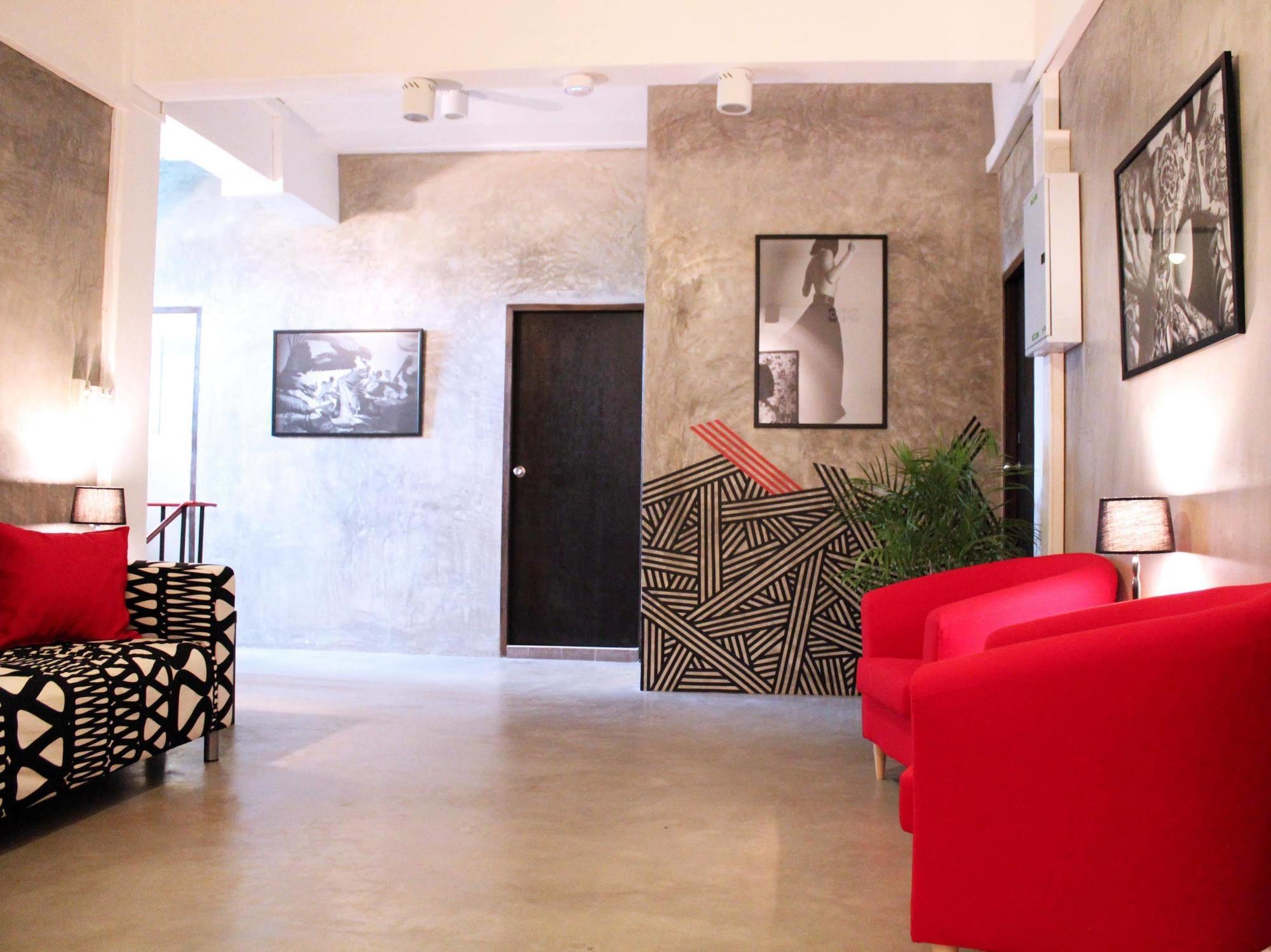 Kama Bangkok Bed & Breakfast Bagian luar foto